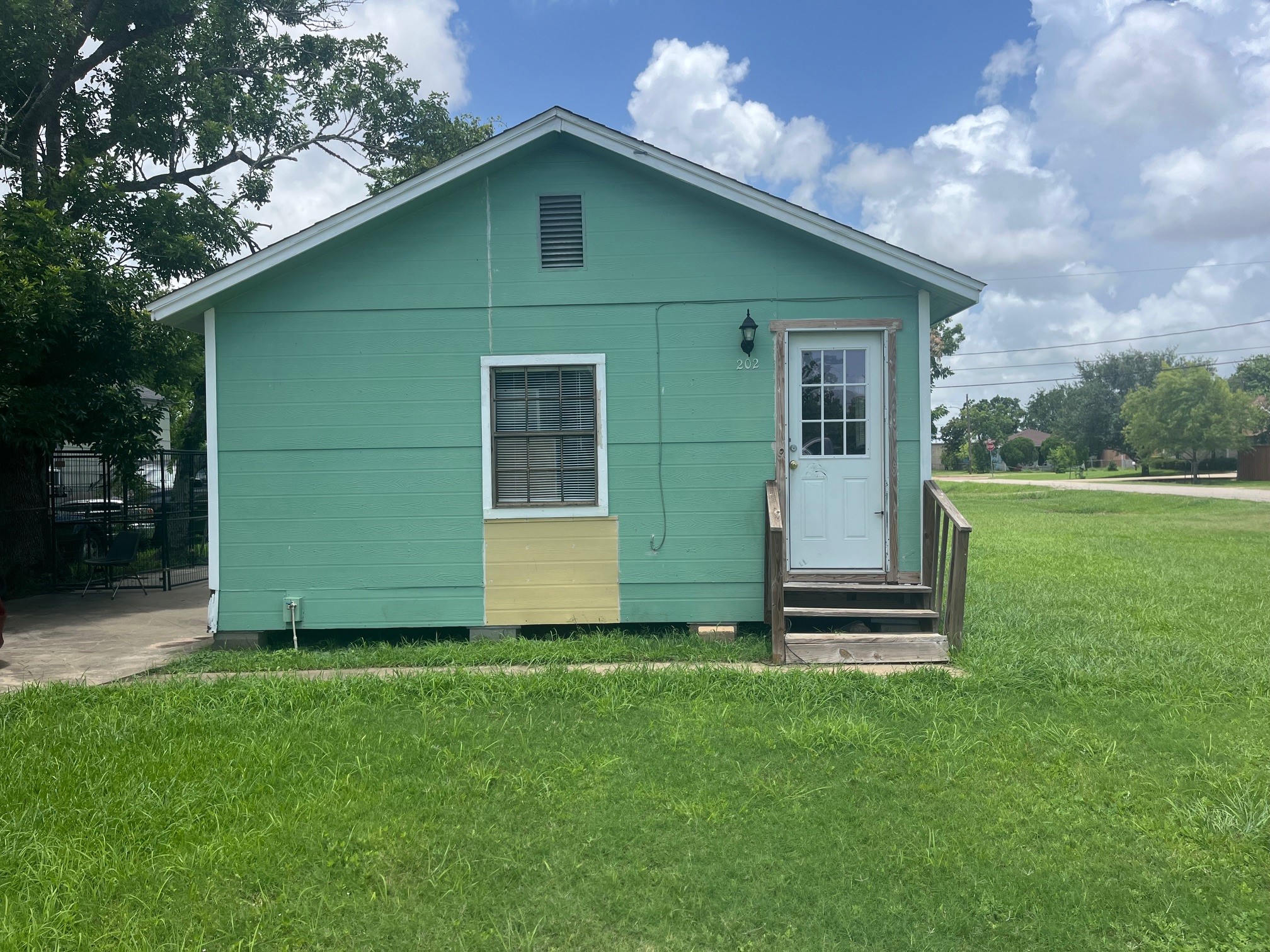 Property main image