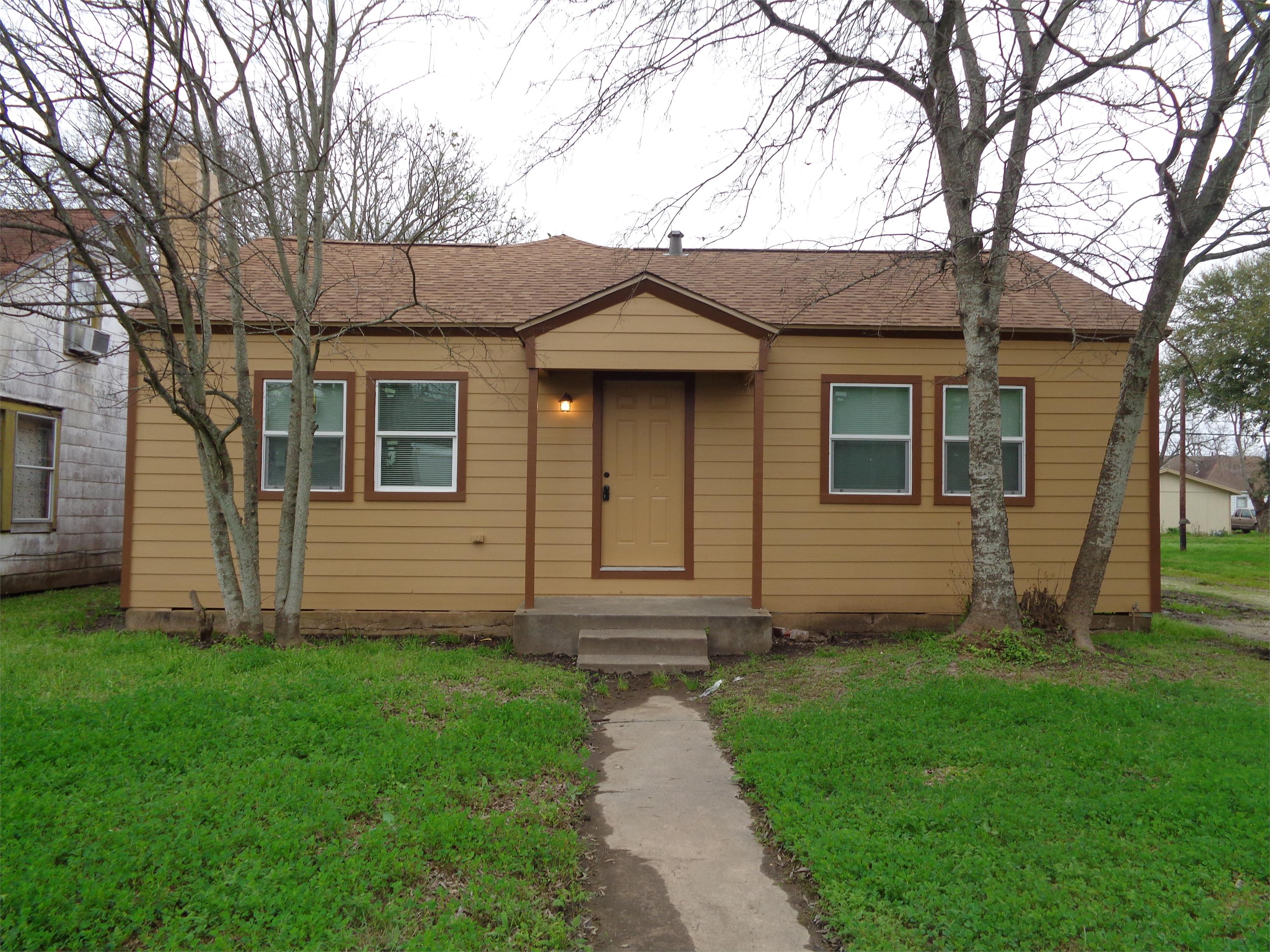 1118 West 5th Street